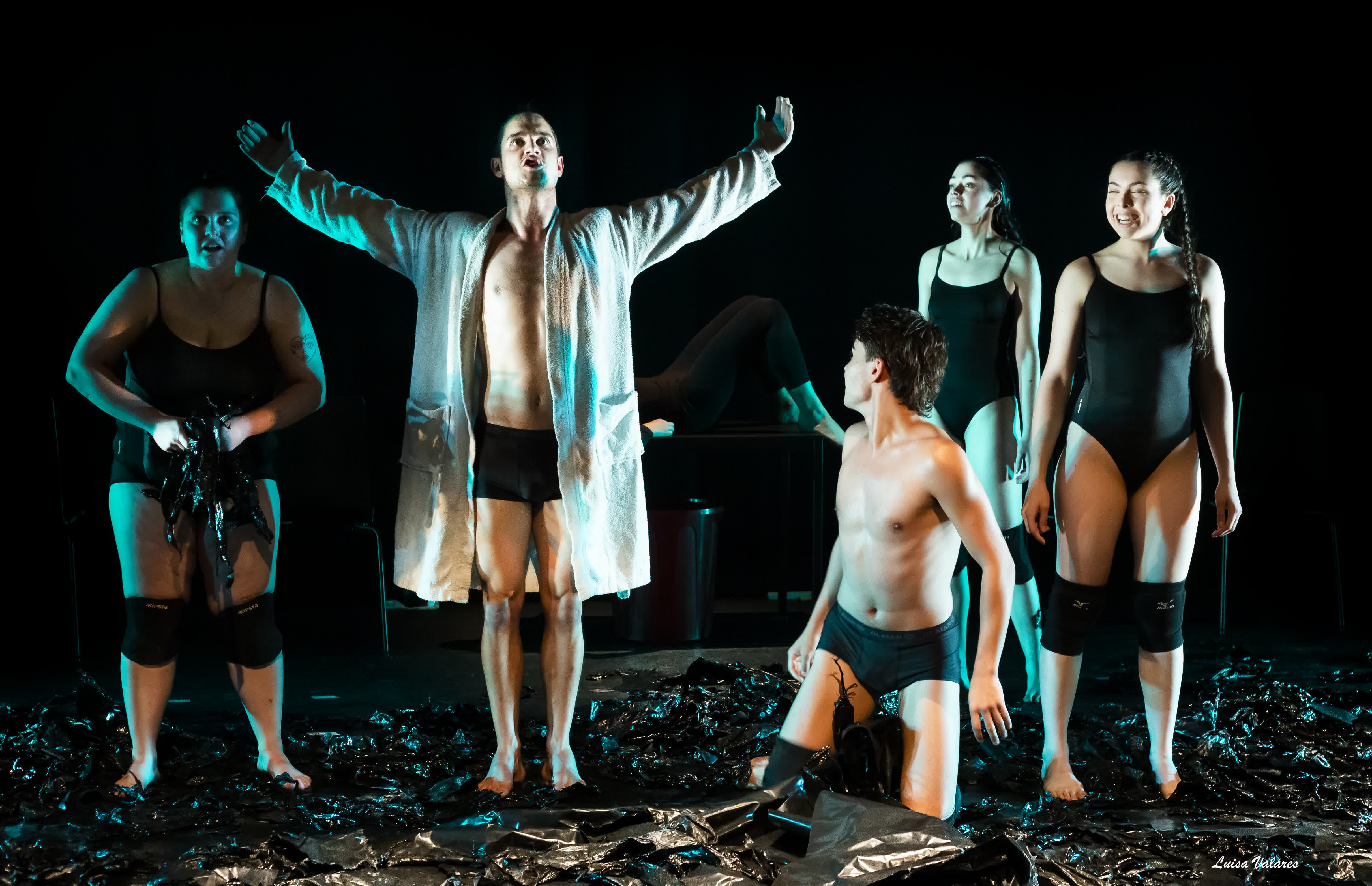 Los Nadadores Nocturnos